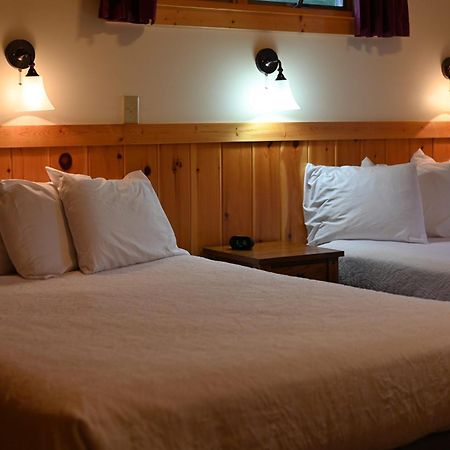 Gunflint Lodge Гранд-Марей Экстерьер фото
