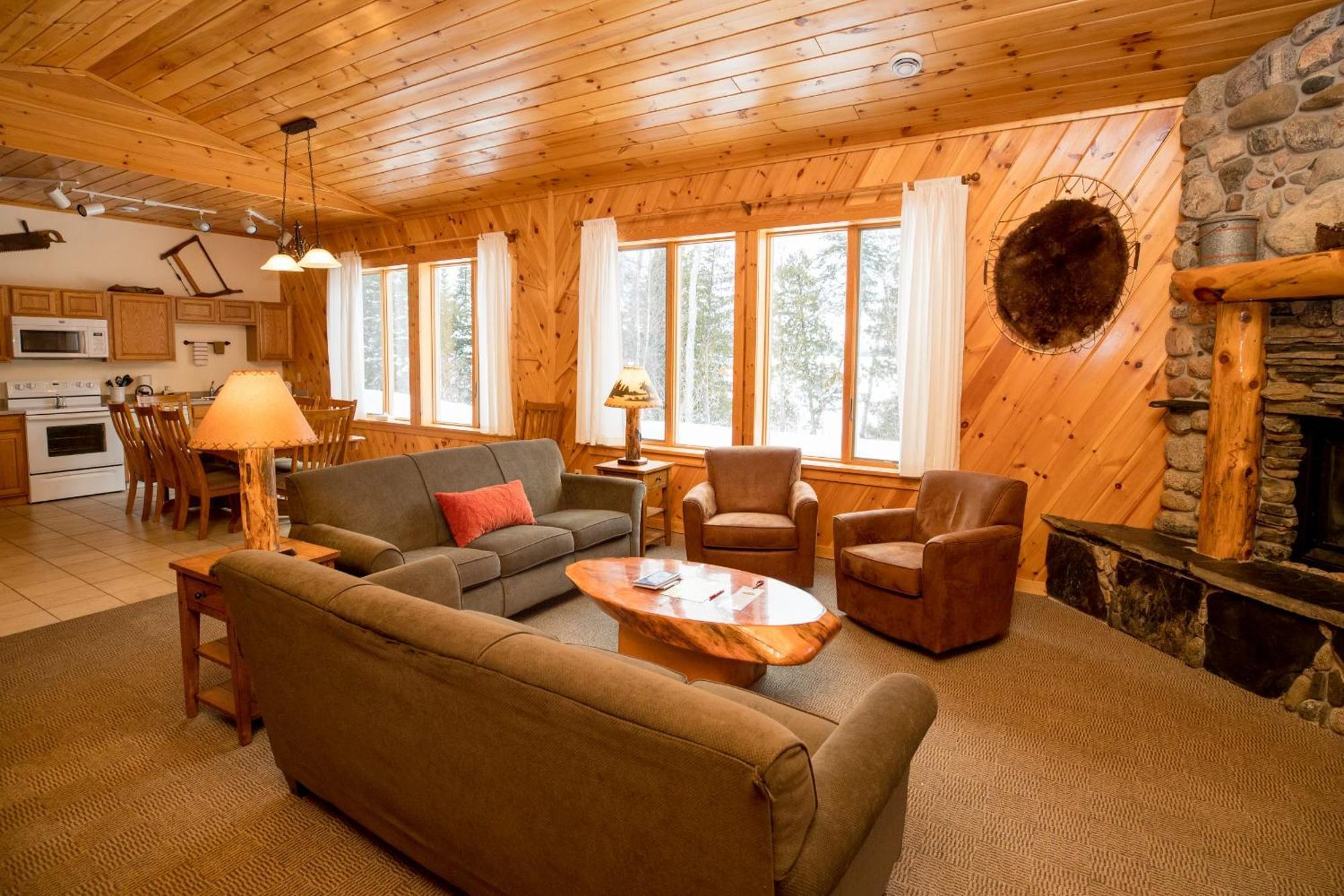 Gunflint Lodge Гранд-Марей Экстерьер фото