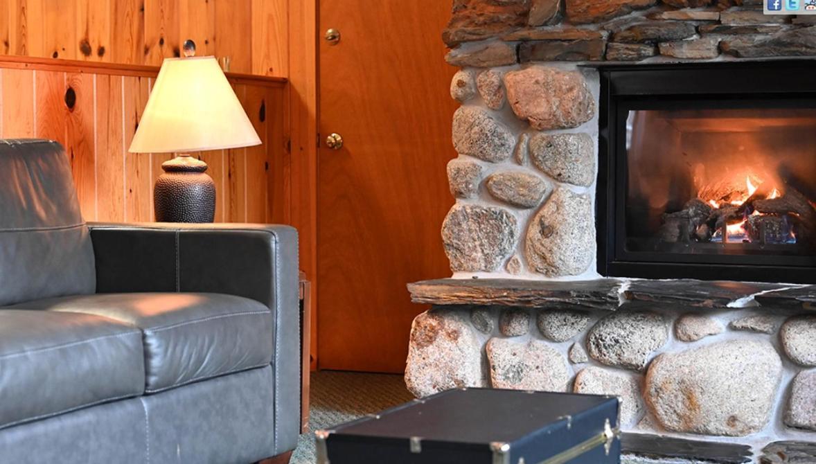 Gunflint Lodge Гранд-Марей Экстерьер фото